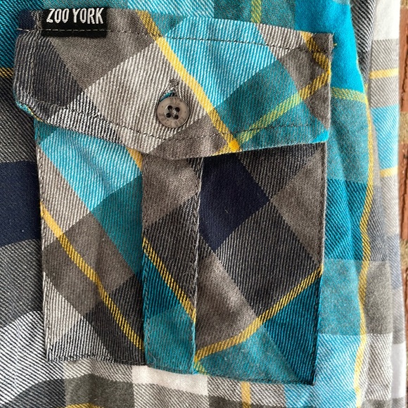 Zoo York Flannel - Picture 2 of 6